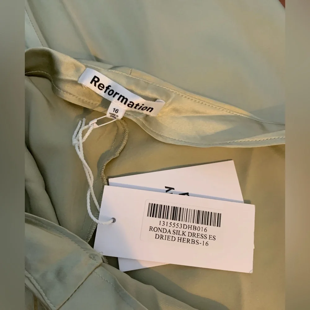 Reformation Rhonda dress in dried herbs NWT